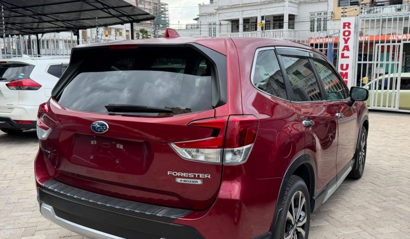 
								Subaru Forester E-Boxer full									