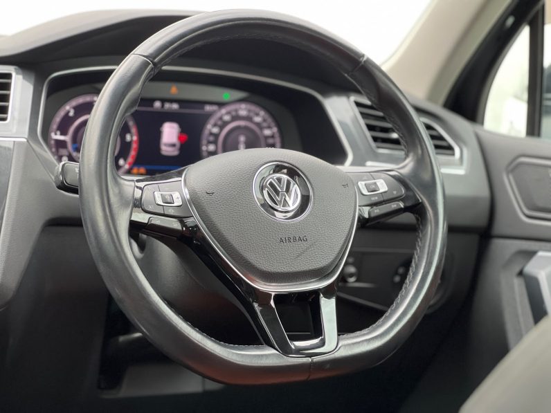 
								Volkswagen Tiguan TDI full									