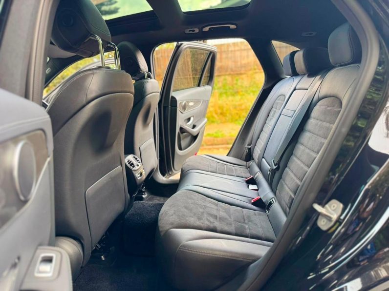 
								Mercedes Benz GLC220d full									
