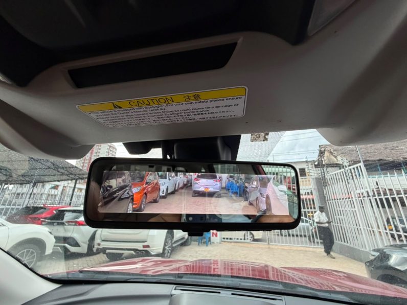 
								Subaru Forester E-Boxer full									