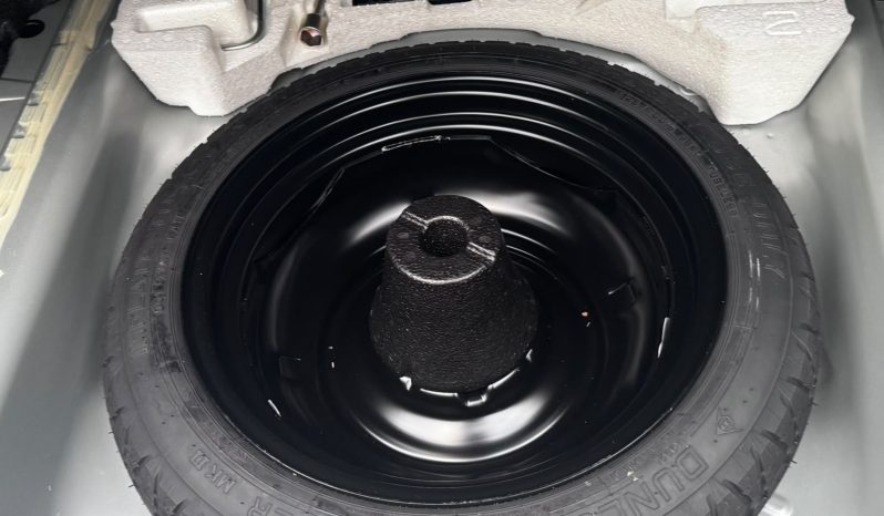 
								Toyota Axio full									
