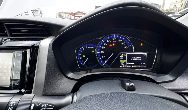 
								Toyota Fielder full									