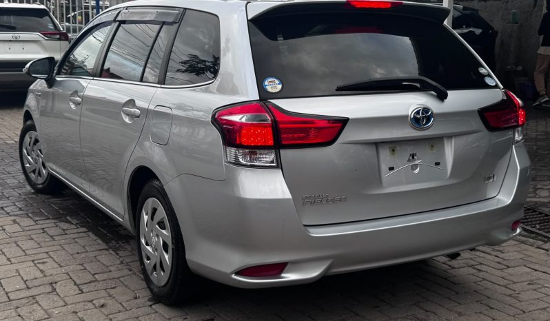 
								Toyota Fielder full									