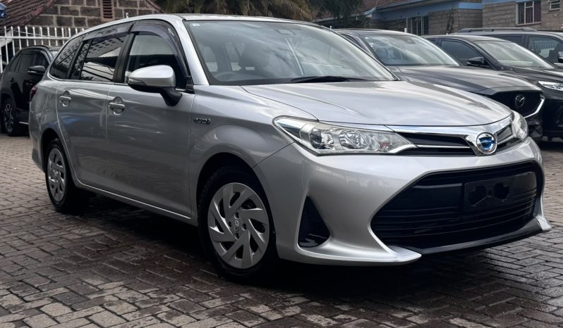 
								Toyota Fielder full									