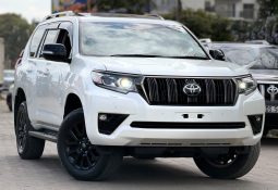 Toyota Land Cruiser Prado TxL