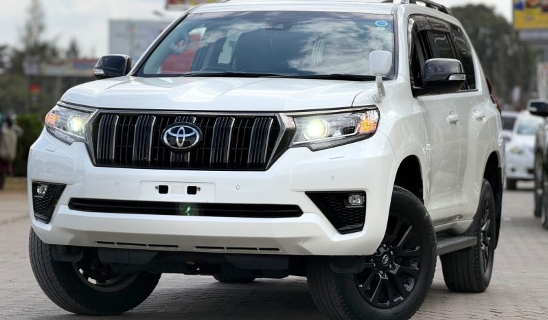 
								Toyota Land Cruiser Prado TxL full									