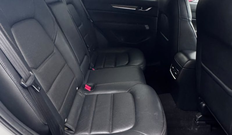 
								Mazda Cx-5 full									