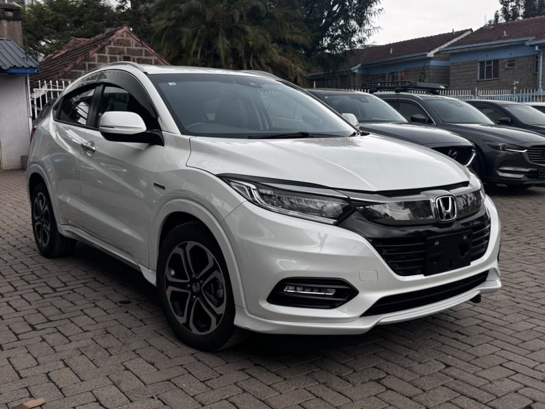 
								Honda Vezel full									