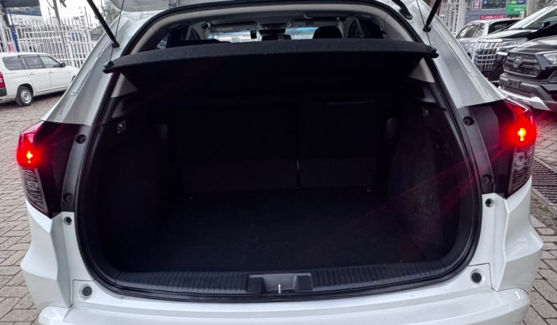 
								Honda Vezel full									
