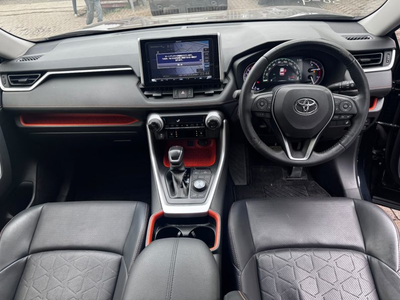 
								Toyota Rav4 full									