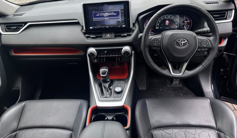 
								Toyota Rav4 full									