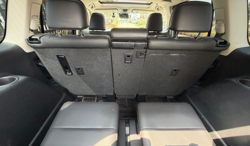 
								Toyota Land Cruiser Prado TX-L full									