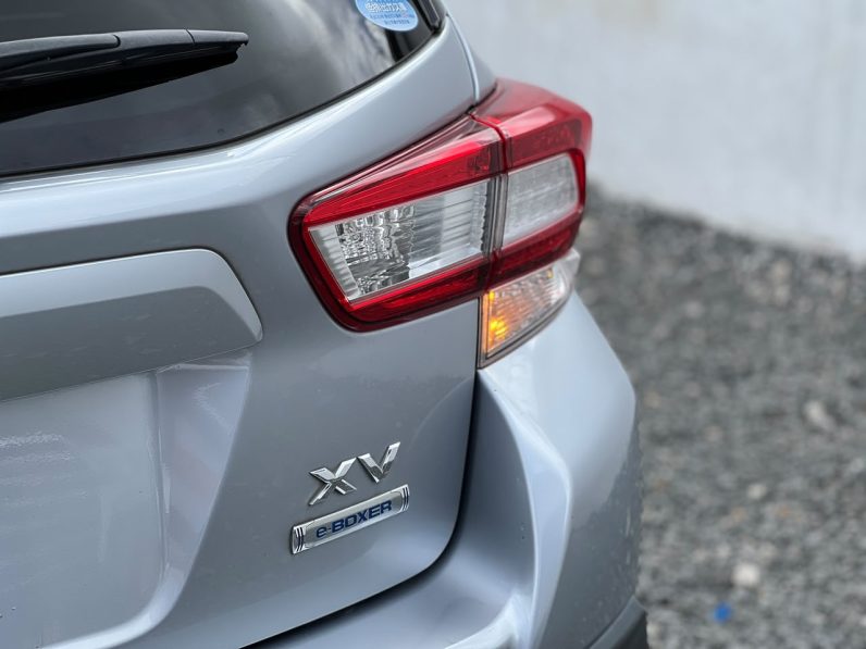
								Subaru XV E-Boxer full									