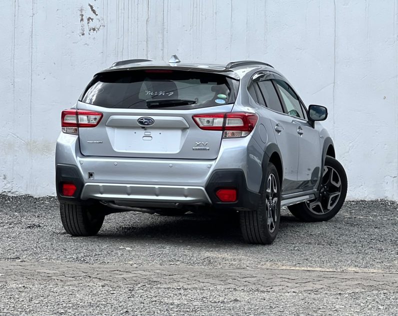 
								Subaru XV E-Boxer full									