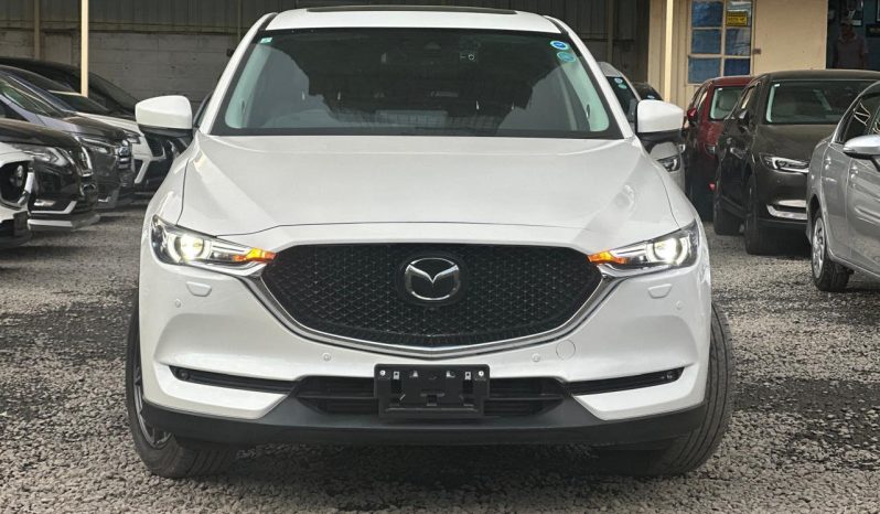 
								Mazda CX-5 full									