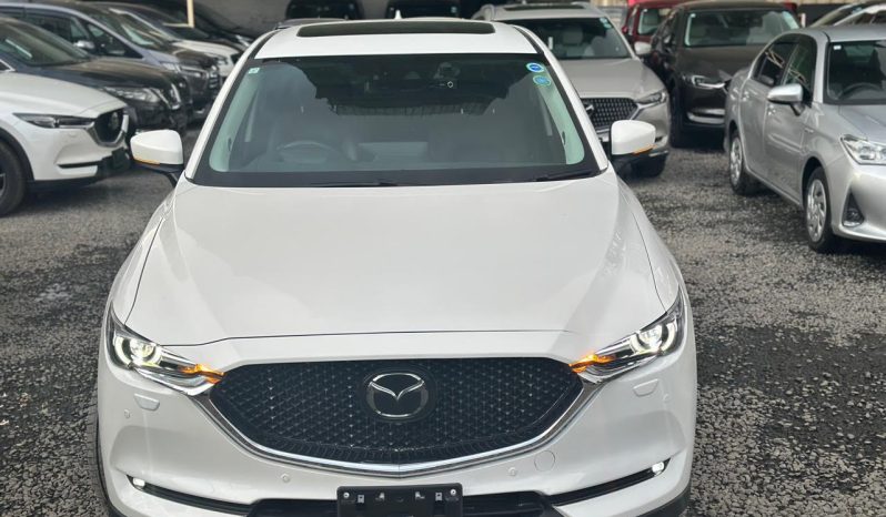 
								Mazda CX-5 full									
