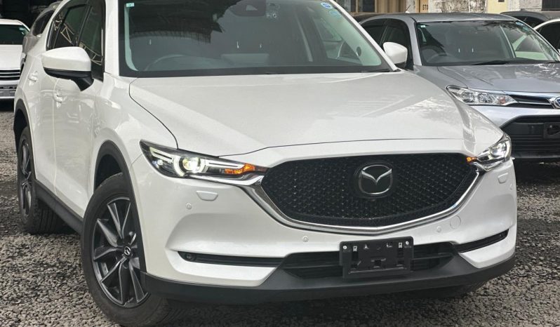 
								Mazda CX-5 full									