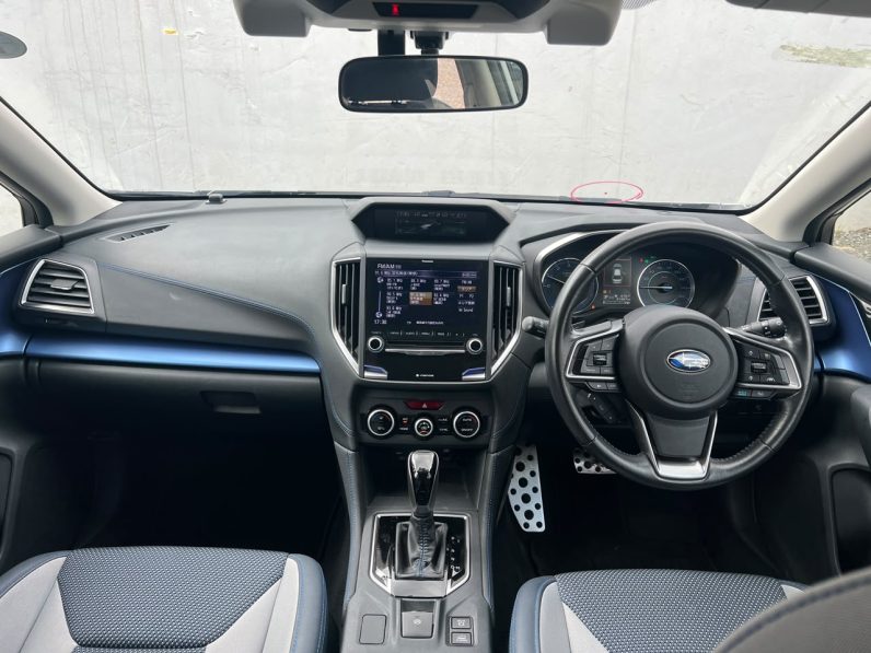 
								Subaru XV E-Boxer full									