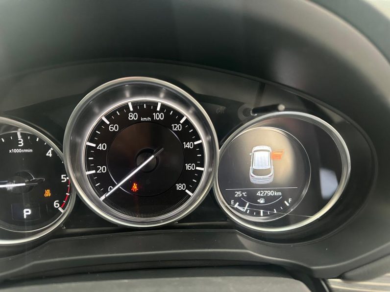 
								Mazda CX-5 full									
