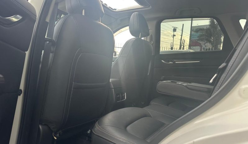 
								Mazda CX-5 full									