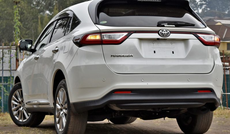 
								Toyota Harrier full									