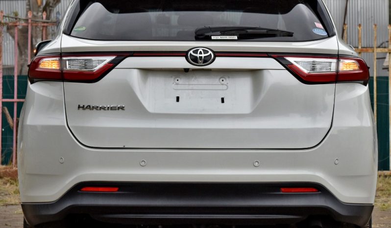 
								Toyota Harrier full									