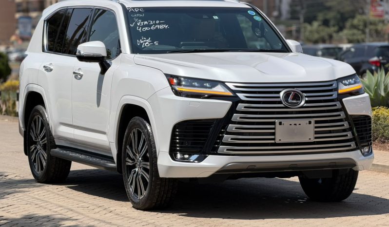 
								Lexus LX600 full									