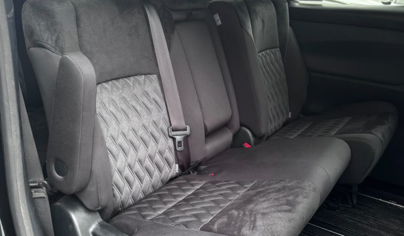 
								Toyota Alphard full									