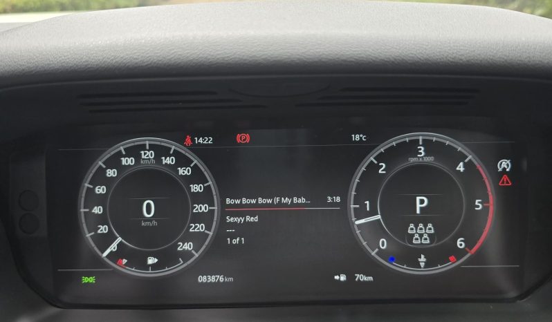 
								Land Rover discovery Landmark Edition full									