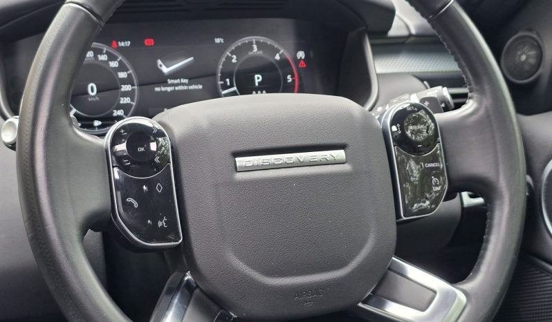 
								Land Rover discovery Landmark Edition full									