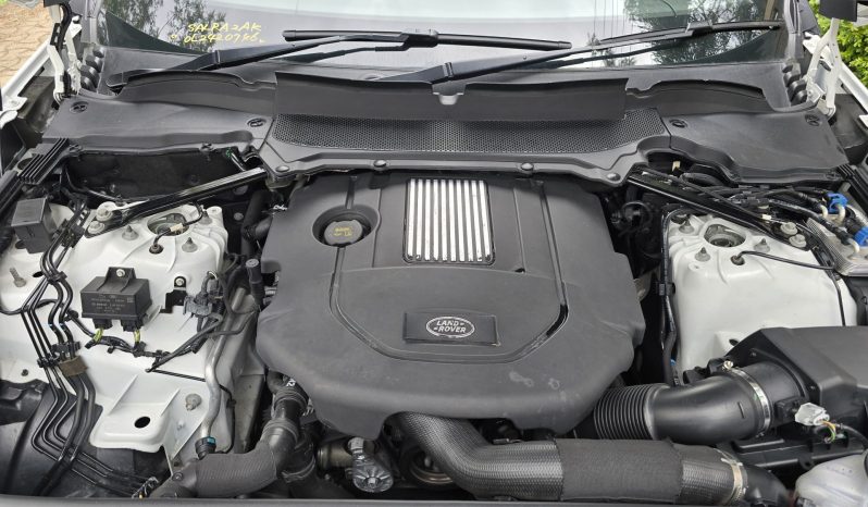 
								Land Rover discovery Landmark Edition full									
