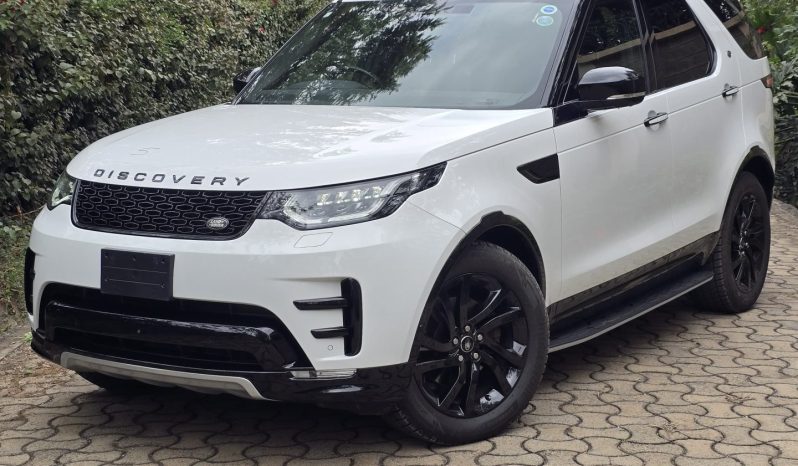 
								Land Rover discovery Landmark Edition full									