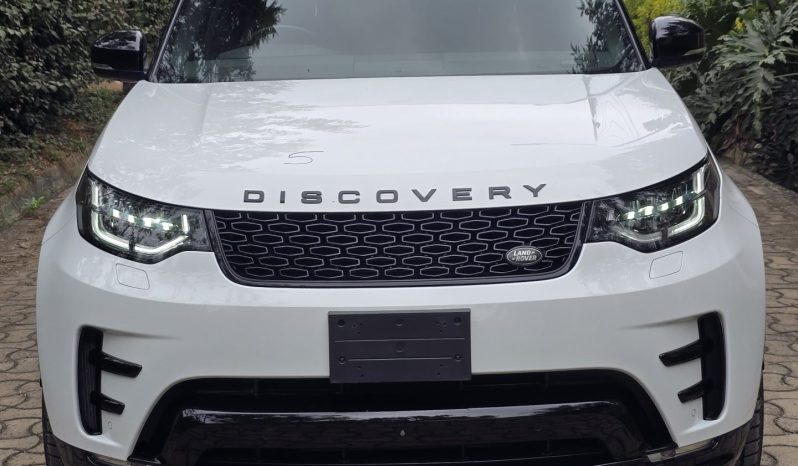 
								Land Rover discovery Landmark Edition full									