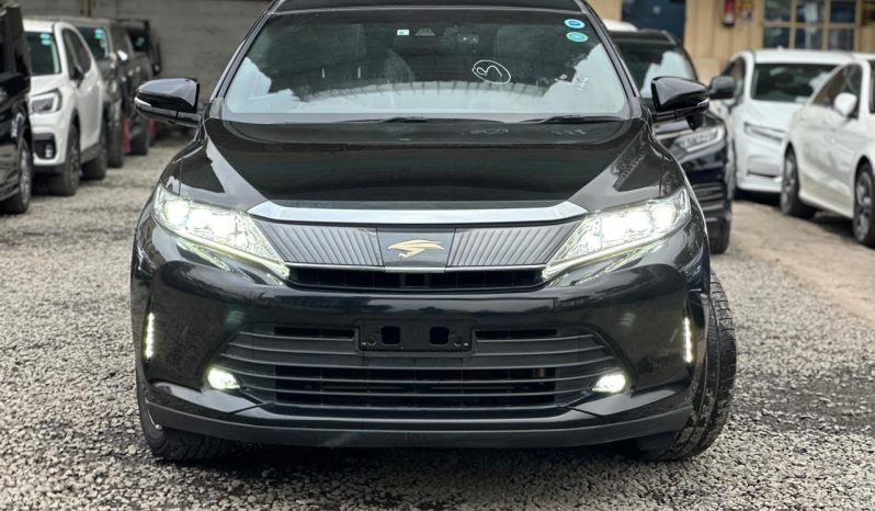 
								Toyota Harrier full									