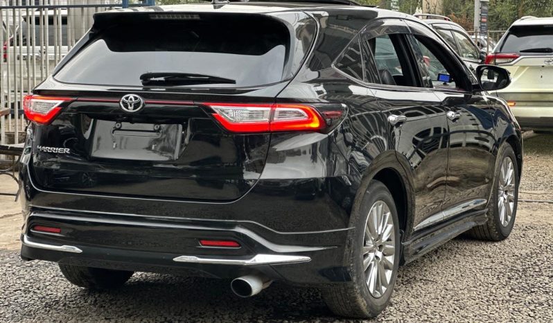 
								Toyota Harrier full									