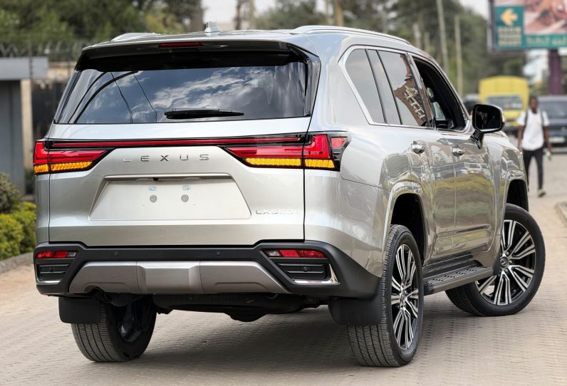 
								Lexus Lx500d full									