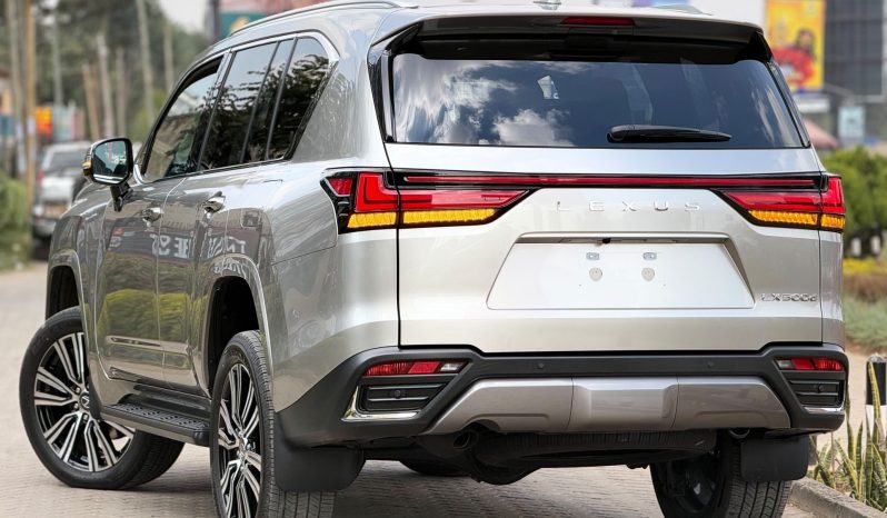 
								Lexus Lx500d full									