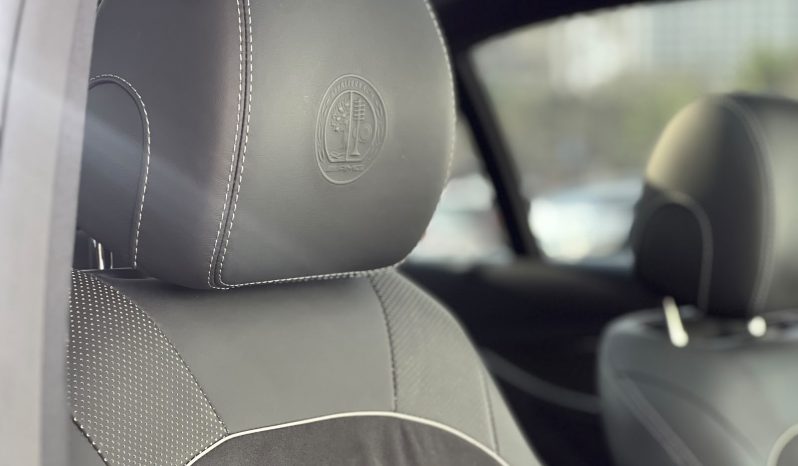 
								Mercedes-Benz E63s AMG full									