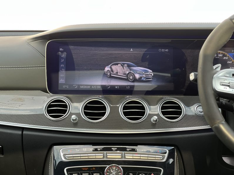 
								Mercedes-Benz E63s AMG full									