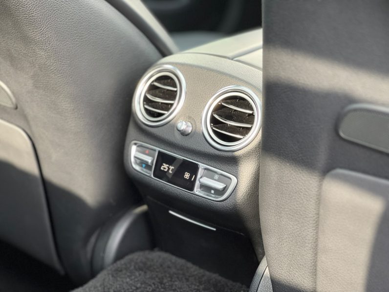 
								Mercedes-Benz E63s AMG full									