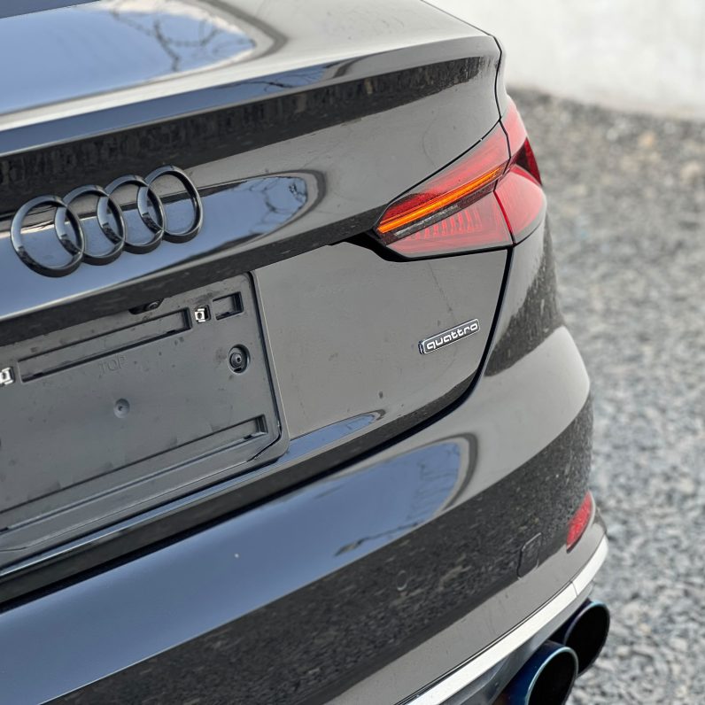 
								Audi A5 full									