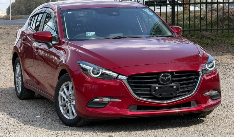 
								Mazda Axela full									