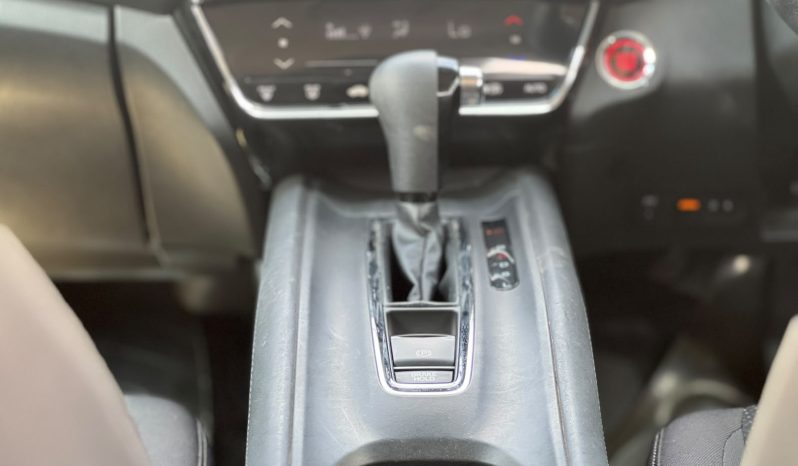 
								Honda Vezel full									
