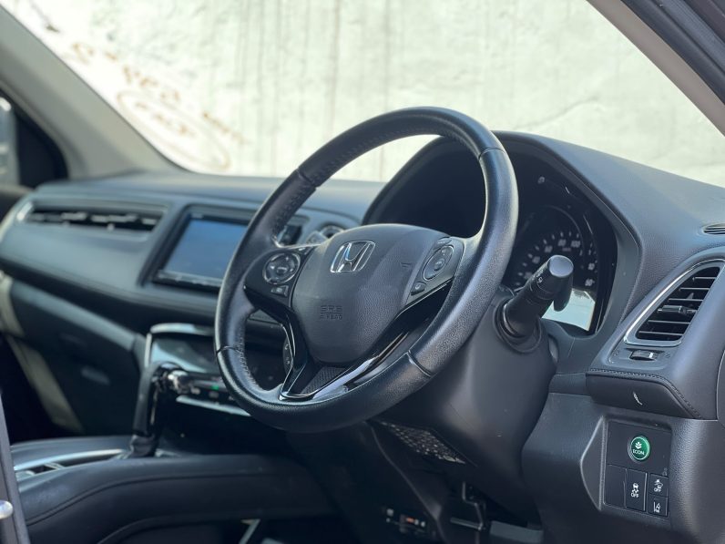
								Honda Vezel full									