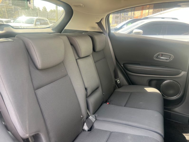 
								Honda Vezel full									