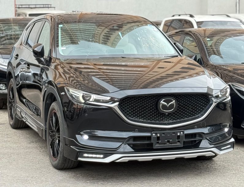 
								Mazda CX-5 full									