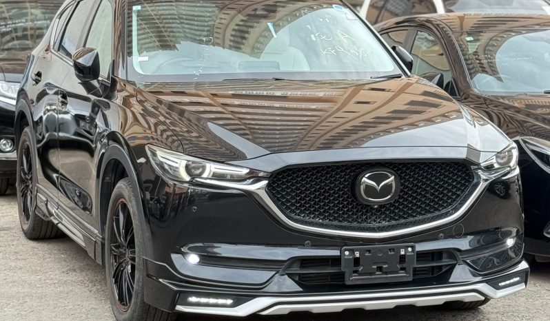 
								Mazda CX-5 full									