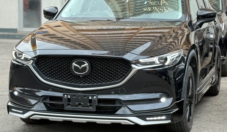 
								Mazda CX-5 full									