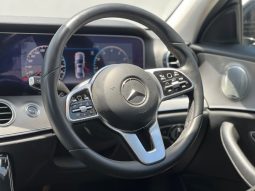 Mercedes Benz E200