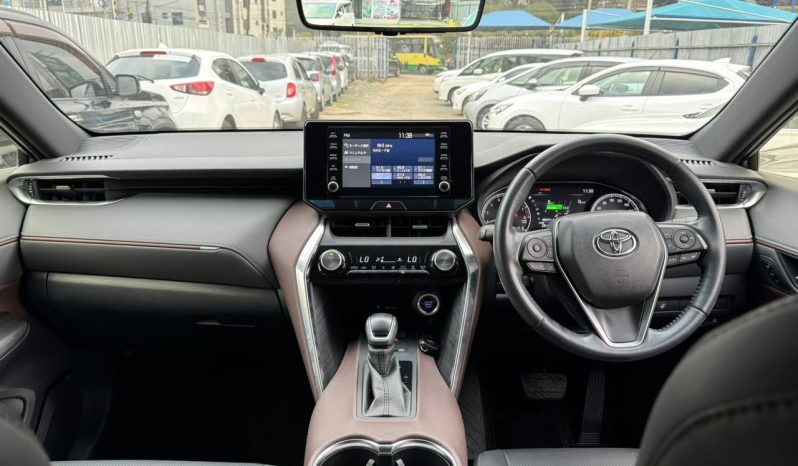 
								Toyota Harrier full									